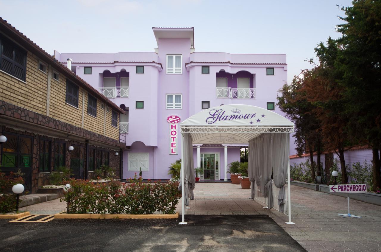 Hotel Glamour Qualiano Esterno foto