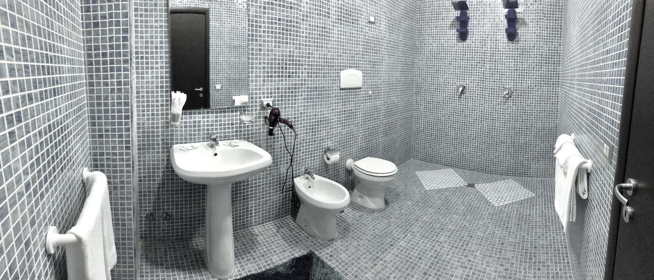 Hotel Glamour Qualiano Esterno foto